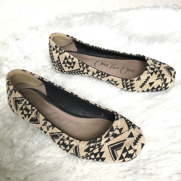 size 5 womens shoes flats